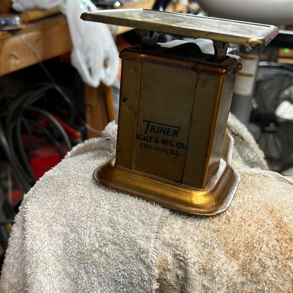 Triner antique scale from Chicago